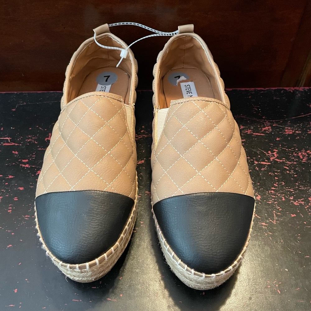 Brand new Steve Madden PALAMO Slip-on Sneaker size 7 Womens
